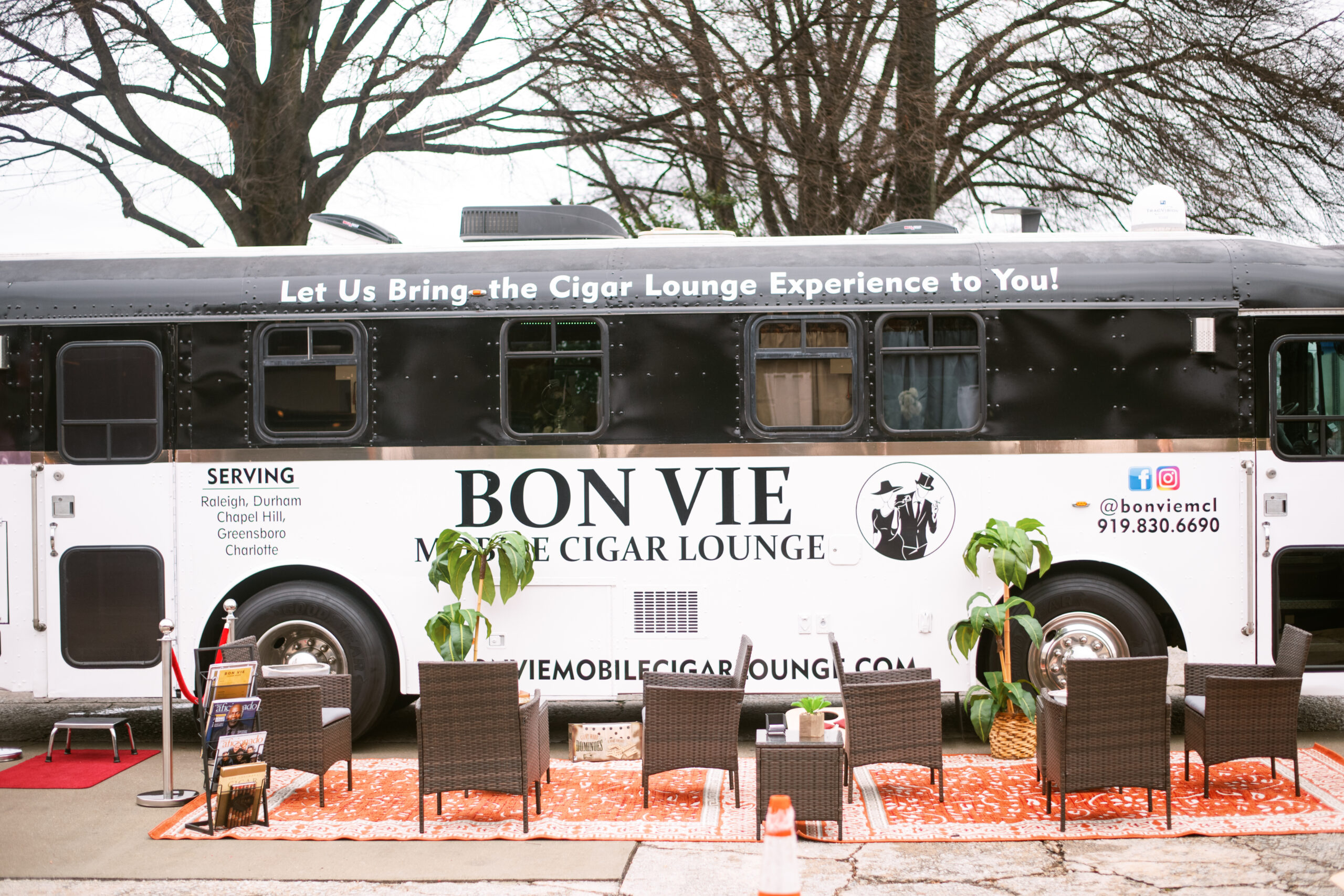 Bon Vie Mobile Lounge